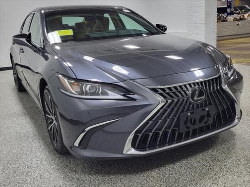2022 Lexus ES 350 Base