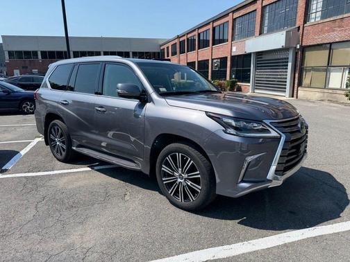 Nebula Gray Pearl 2020 Lexus LX 570 Three-Row