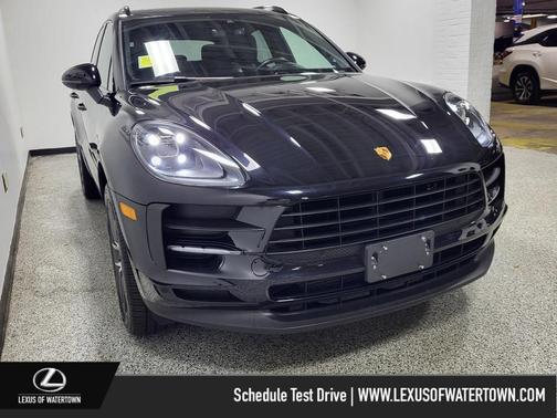 2021 Porsche Macan Base