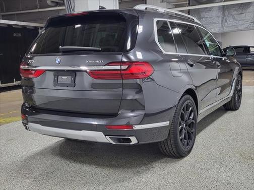 2020 BMW X7 xDrive40i
