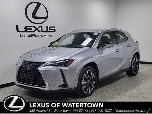 Iridium 2024 Lexus UX 250h Base