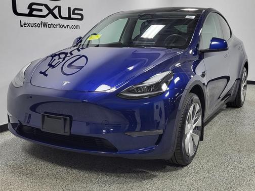 2024 Tesla Model Y Long Range Dual Motor All-Wheel Drive