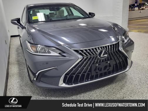 2025 Lexus ES 300h Base