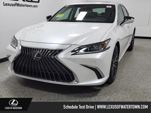 2022 Lexus ES 350 Base