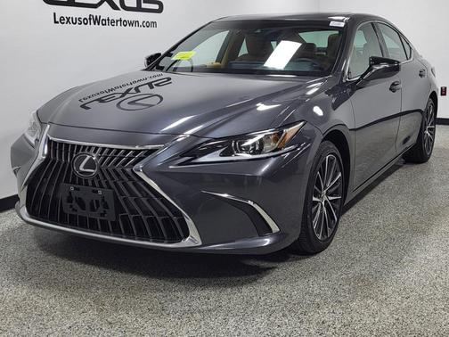 2022 Lexus ES 350 Base