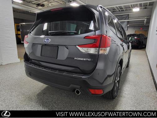 Magnetite Gray Metallic 2023 Subaru Forester Limited