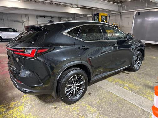 Caviar 2024 Lexus NX 350h Premium