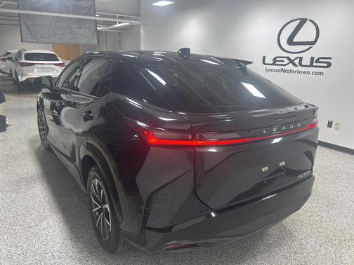 2024 Lexus RZ 300e Premium
