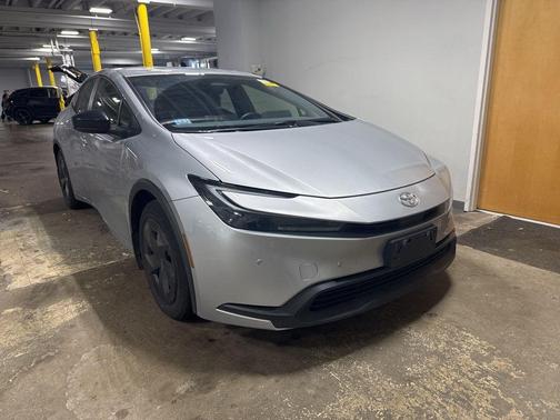 Cutting Edge 2024 Toyota Prius LE