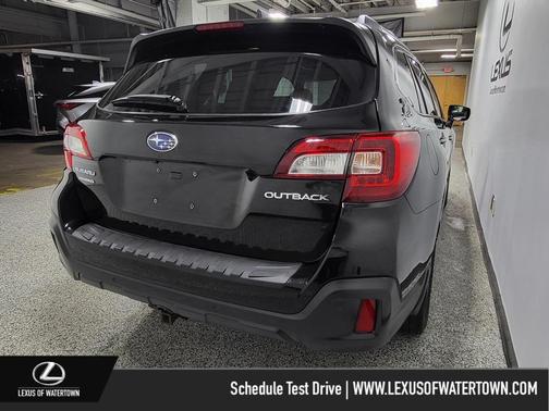 2018 Subaru Outback 2.5i Touring