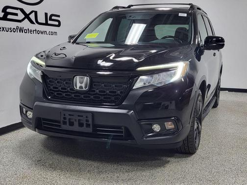 Crystal Black Pearl 2019 Honda Passport Elite