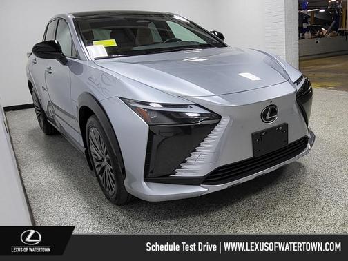 2023 Lexus RZ 450e Luxury
