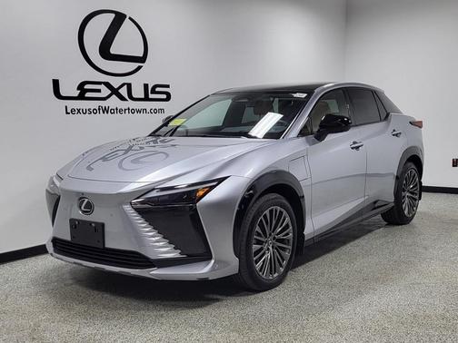 2023 Lexus RZ 450e Luxury