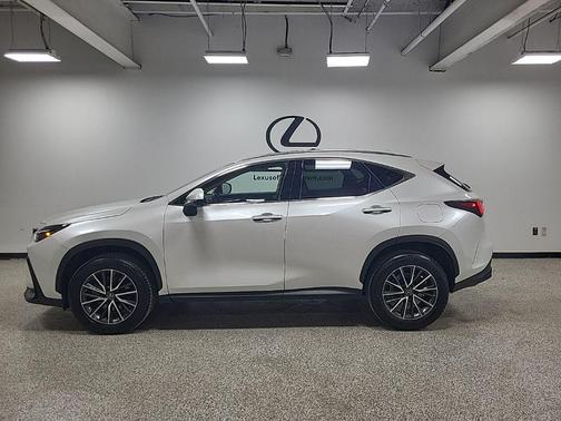 2022 Lexus NX 350h AWD