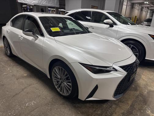 2022 Lexus IS 300 Base