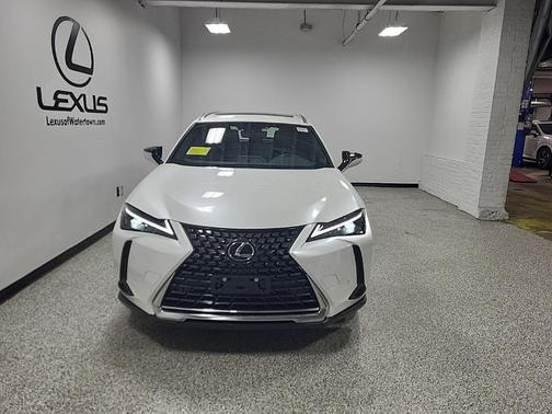 2024 Lexus UX 250h Base