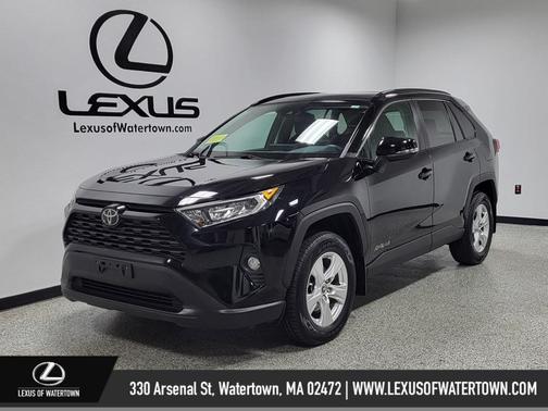 2020 Toyota RAV4 XLE