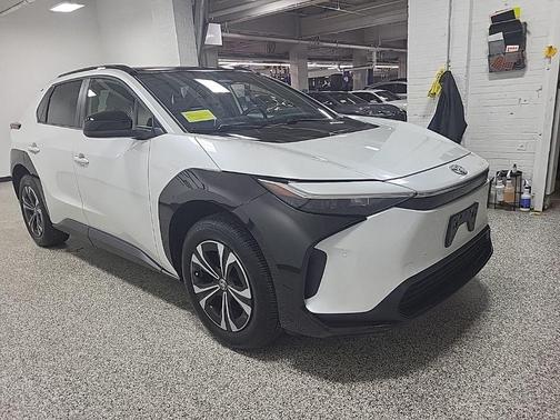 2024 Toyota bZ4X XLE