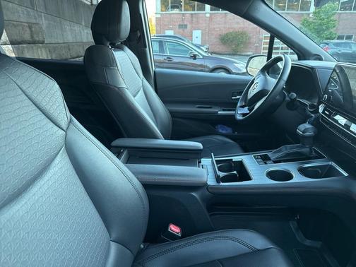 2021 Toyota Sienna XSE 7 Passenger