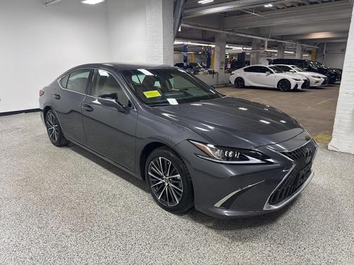 2024 Lexus ES 350 Base