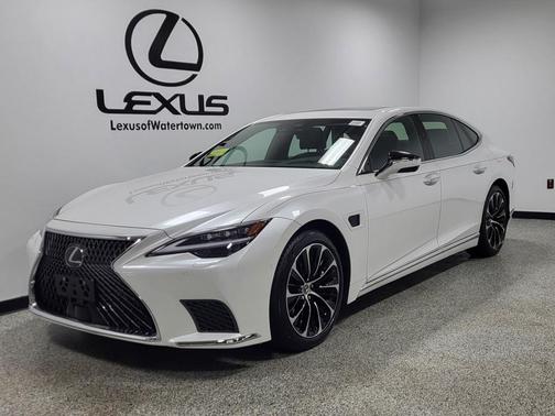 2023 Lexus LS 500h Base