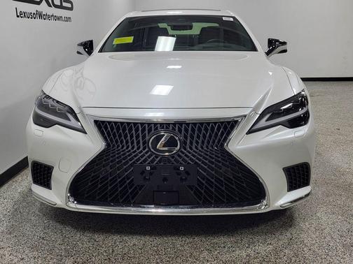 2023 Lexus LS 500h Base