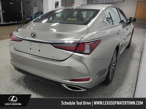 2019 Lexus ES 350 Base