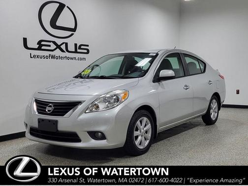 Brilliant Silver 2013 Nissan Versa 1.6 SL