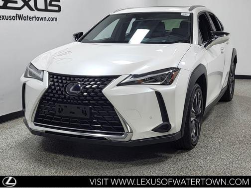 Eminent White Pearl 2020 Lexus UX 250h Base