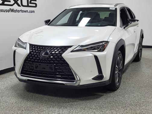 Eminent White Pearl 2020 Lexus UX 250h Base