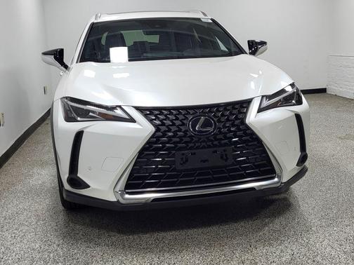 Eminent White Pearl 2020 Lexus UX 250h Base