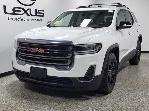 2023 GMC Acadia AWD AT4