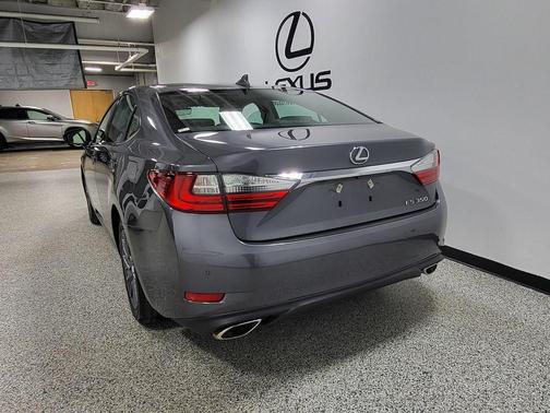 Nebula Gray Pearl 2018 Lexus ES 350 Base