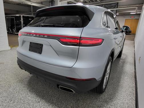 2020 Porsche Cayenne Cayenne