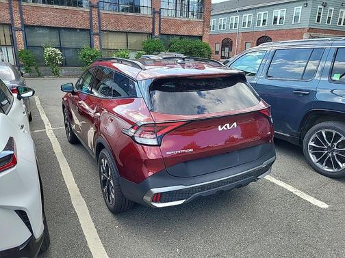 Dawning Red 2023 Kia Sportage Plug-In Hybrid X-Line Prestige