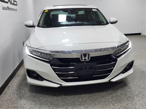 Platinum White Pearl 2021 Honda Accord EX-L 1.5T