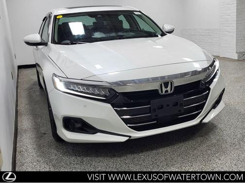 Platinum White Pearl 2021 Honda Accord EX-L 1.5T