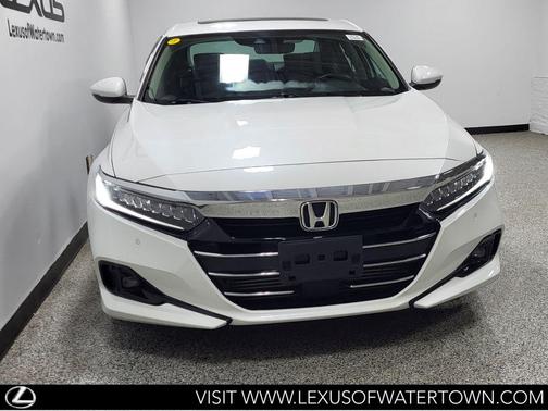 Platinum White Pearl 2021 Honda Accord EX-L 1.5T