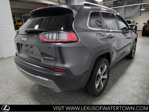 Granite Crystal Metallic Clearcoat 2019 Jeep Cherokee Limited