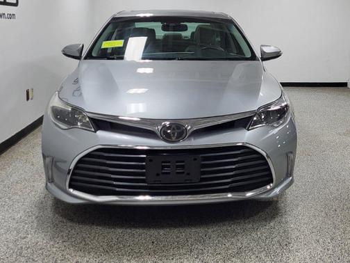 Celestial Silver Metallic 2016 Toyota Avalon Limited