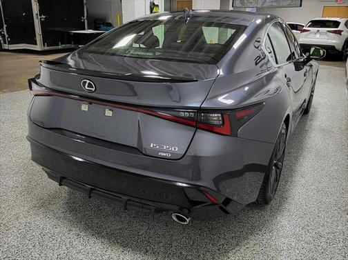 2022 Lexus IS 350 Base