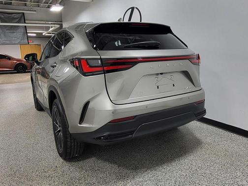 Atomic Silver 2024 Lexus NX 350 Premium