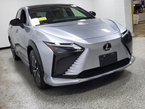 Iridium 2023 Lexus RZ 450e Premium