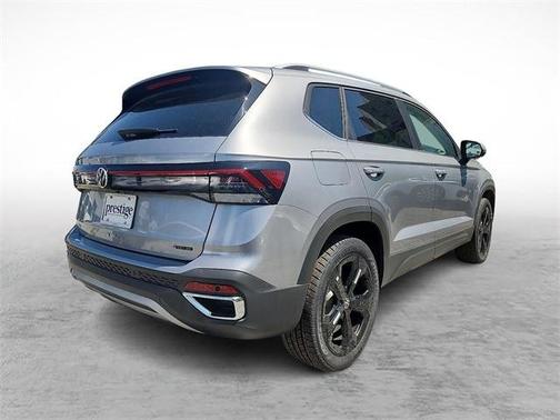2025 Volkswagen Taos 1.5T SEL