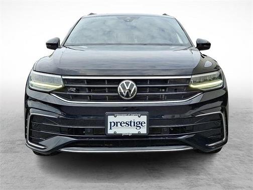 2023 Volkswagen Tiguan 2.0T SE R-Line Black