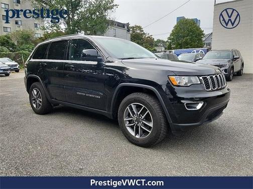 2020 Jeep Grand Cherokee Laredo E