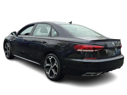 2020 Volkswagen Passat 2.0T R-Line