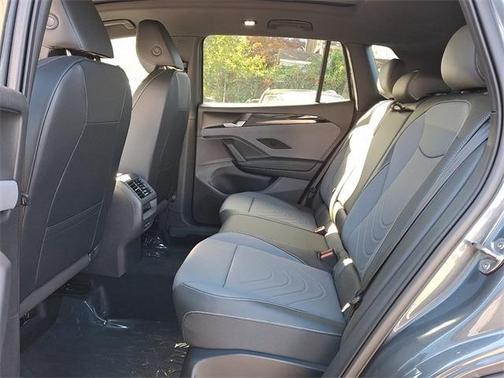 2025 Volkswagen Tiguan 2.0T SE R-Line Black
