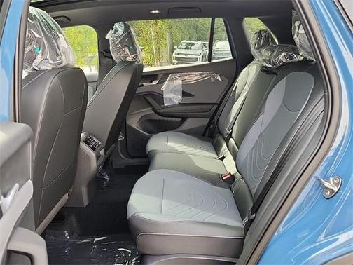 2025 Volkswagen Tiguan 2.0T SE R-Line Black