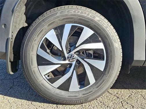 2025 Volkswagen Tiguan 2.0T S